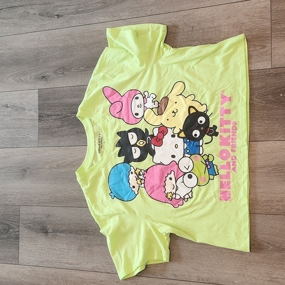 Hello Kitty crop top - Picture 1 of 3